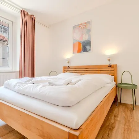 Noor Colorful Parking Option Apartmán Štýrský Hradec